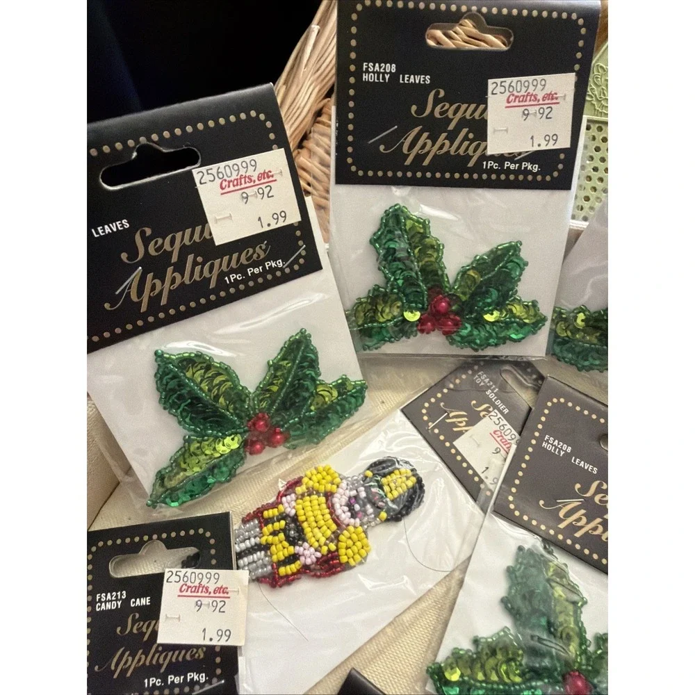 Vintage Elegance Seasonal Accents Sequin Applique 11 Pieces